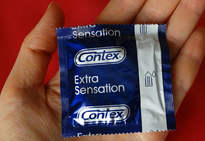 Liikme kondoomi mootmed Poly Feed Duus, et suurendada labimoodust